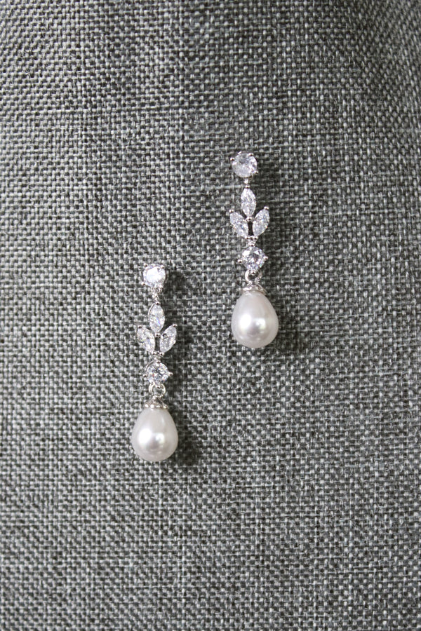 EDEN LUXE Bridal Jewelry Silver BLAISE Simulated Diamond and Pearl Drop Earrings