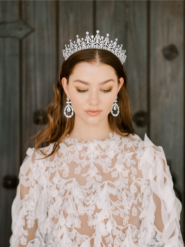 EDEN LUXE Bridal Tiara PETITE QUEEN VICTORIA Simulated Diamond Royal Bridal Crown