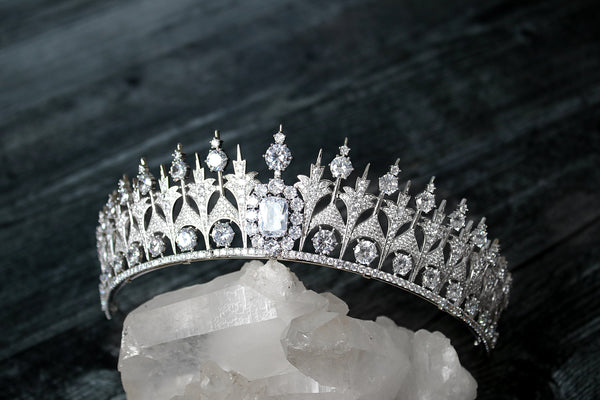 EDEN LUXE Bridal Tiara QUEEN MAXIMA Royal Bridal Crown