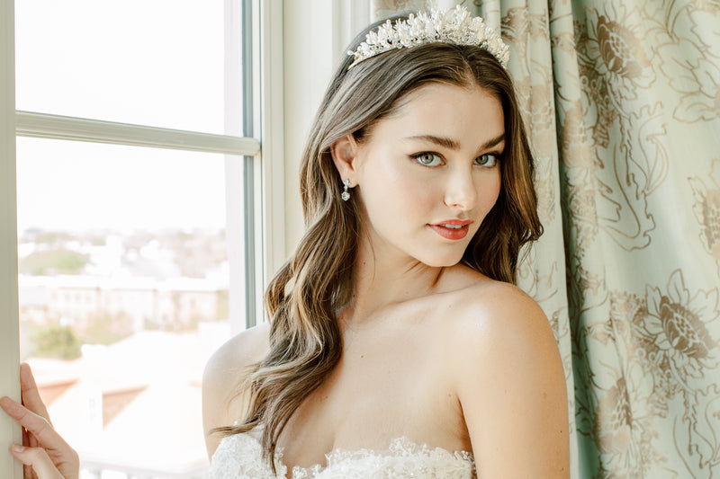 EDEN LUXE Bridal Tiaras AMANDA Crystal and Faux Wax Flower Tiara Headpiece Tiara