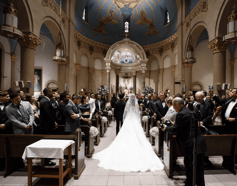 Tulle & chantilly hotsell