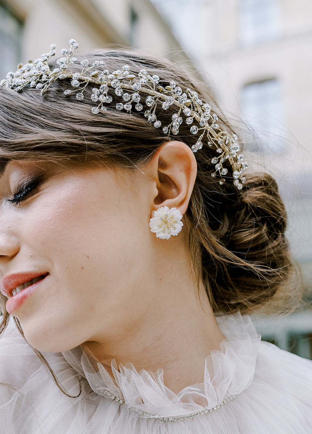 BriLove Bohemian Floral Hair Comb - Simulated Pearl Bridal Hair Accessory In Ivory