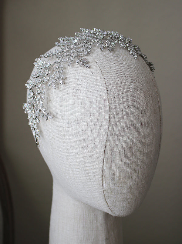 Pearl Bridal Headband  Pearl Headpiece, Classic Hair Piece – AMYO Bridal