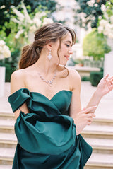 Bride Wearing Statement Wedding Necklace | EDEN LUXE Bridal