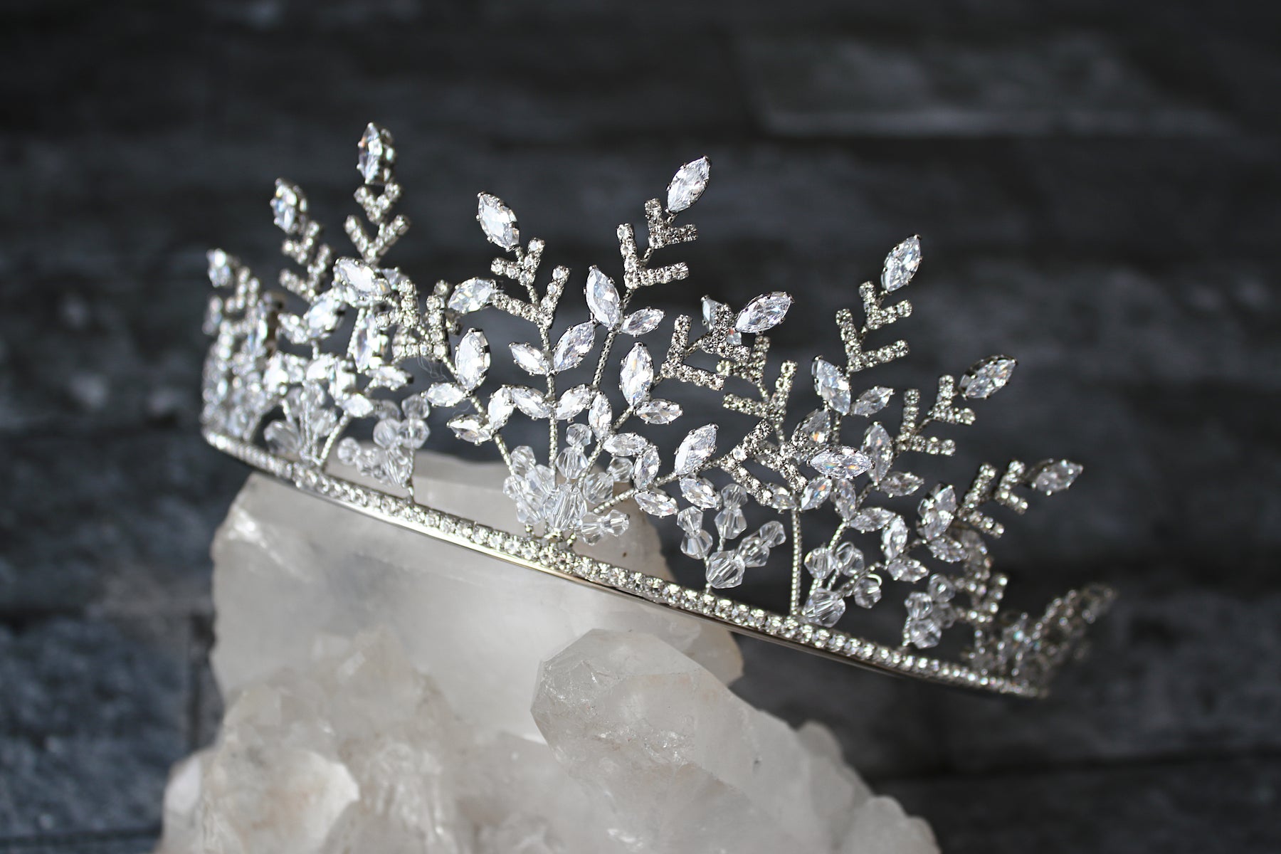 Handmade Rhinestone Crystal Wedding Tiara - Silver Bridal Prom Crown, 71026